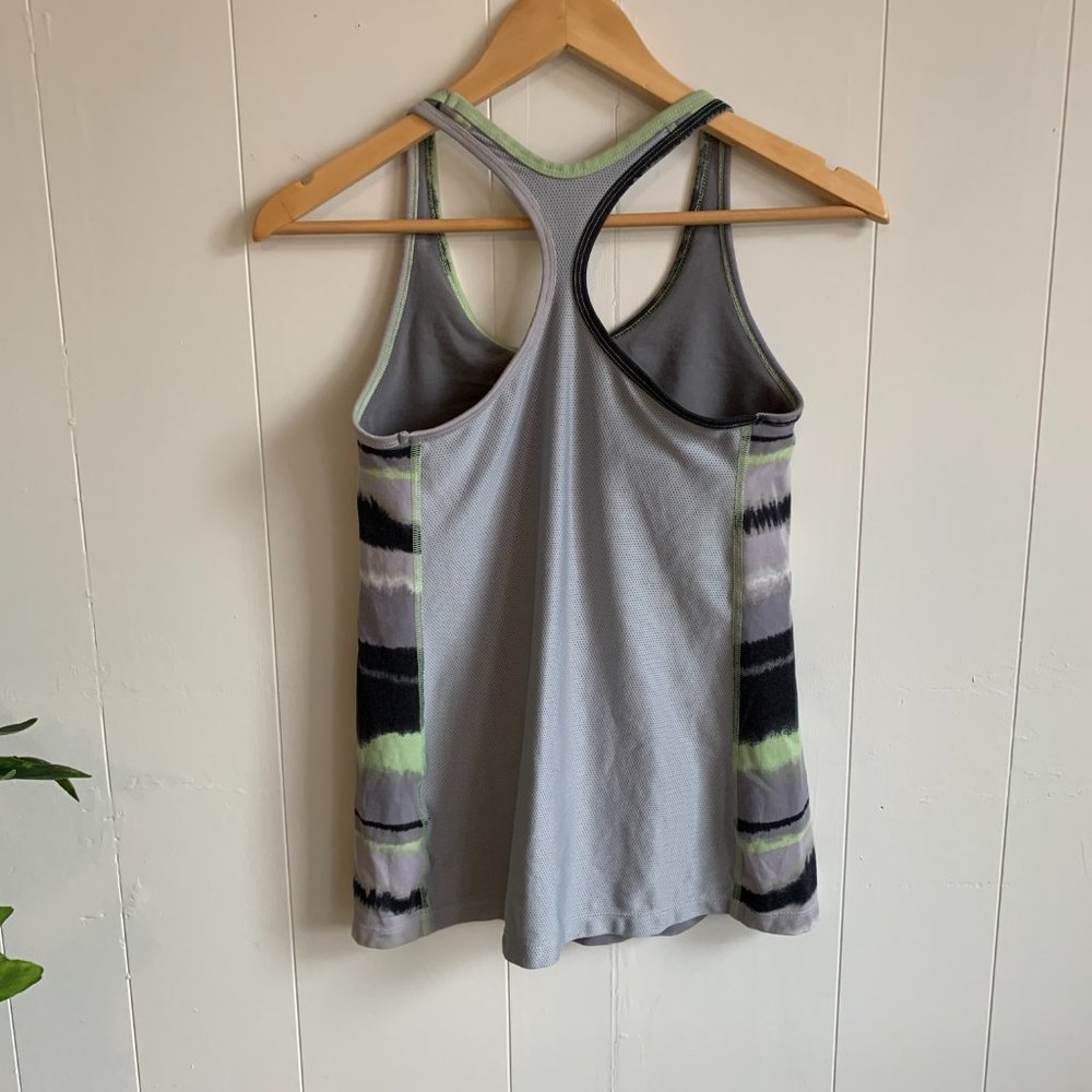 Nike Dri-Fit Tank Top - Picture 9 of 9